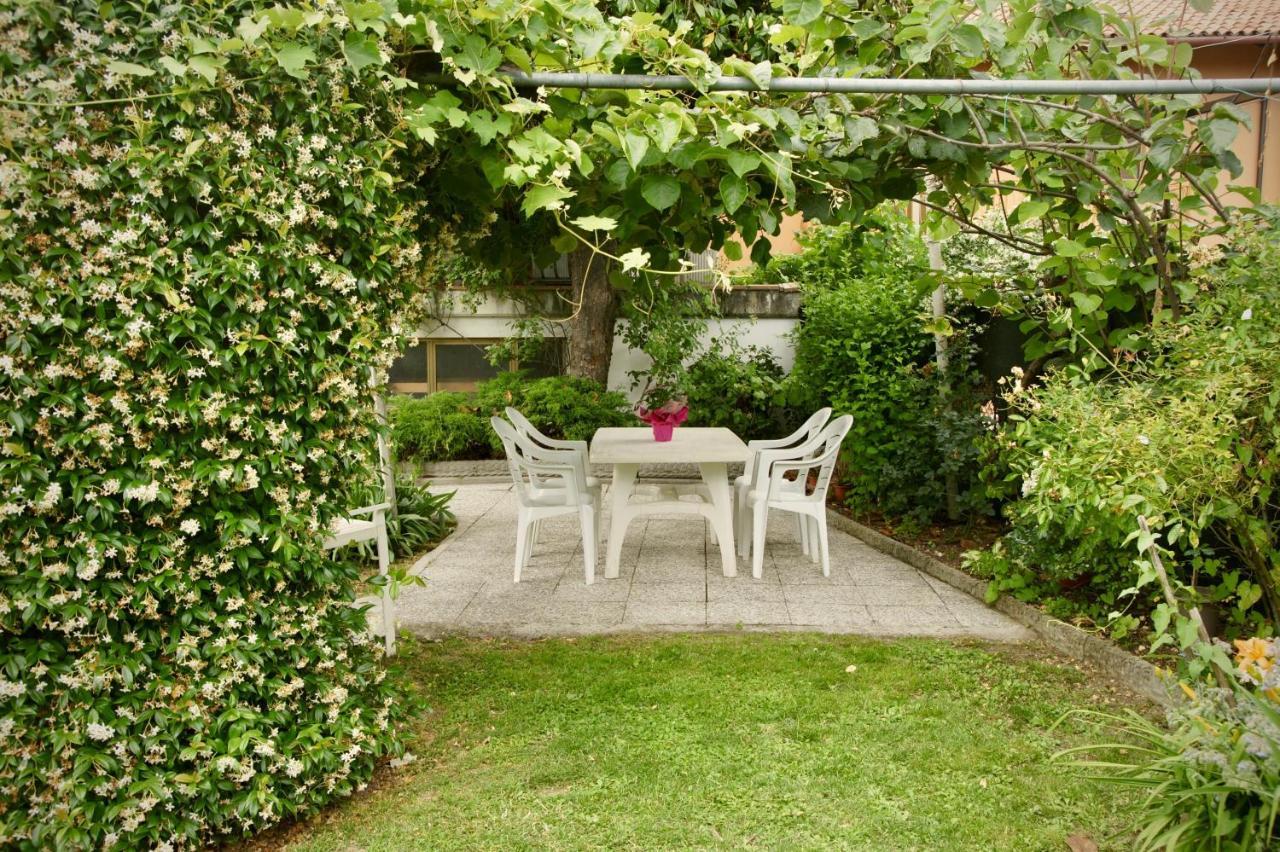 B&B The Secret Garden Buia Екстер'єр фото